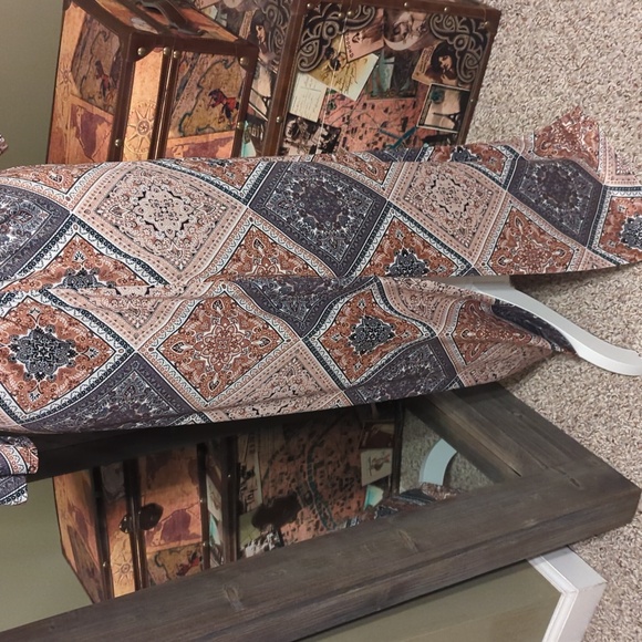 Venus dress NWOT - Picture 3 of 7